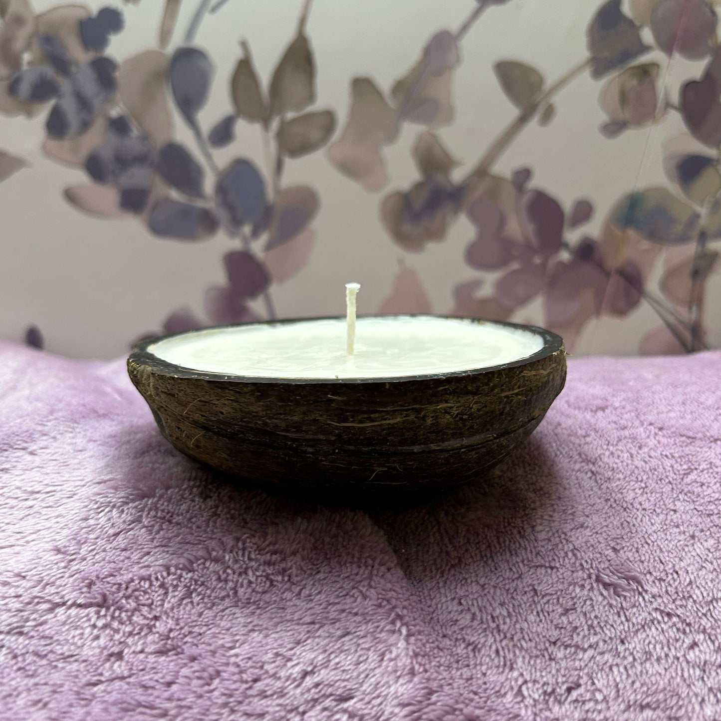Coconut Shell Candle